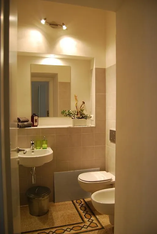 Cagliari D'Amare Via Roma Hotel