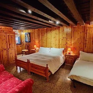 https://la-casa-del-pescatore-a-lovely-escape-in-venice.hotelinveneto.com